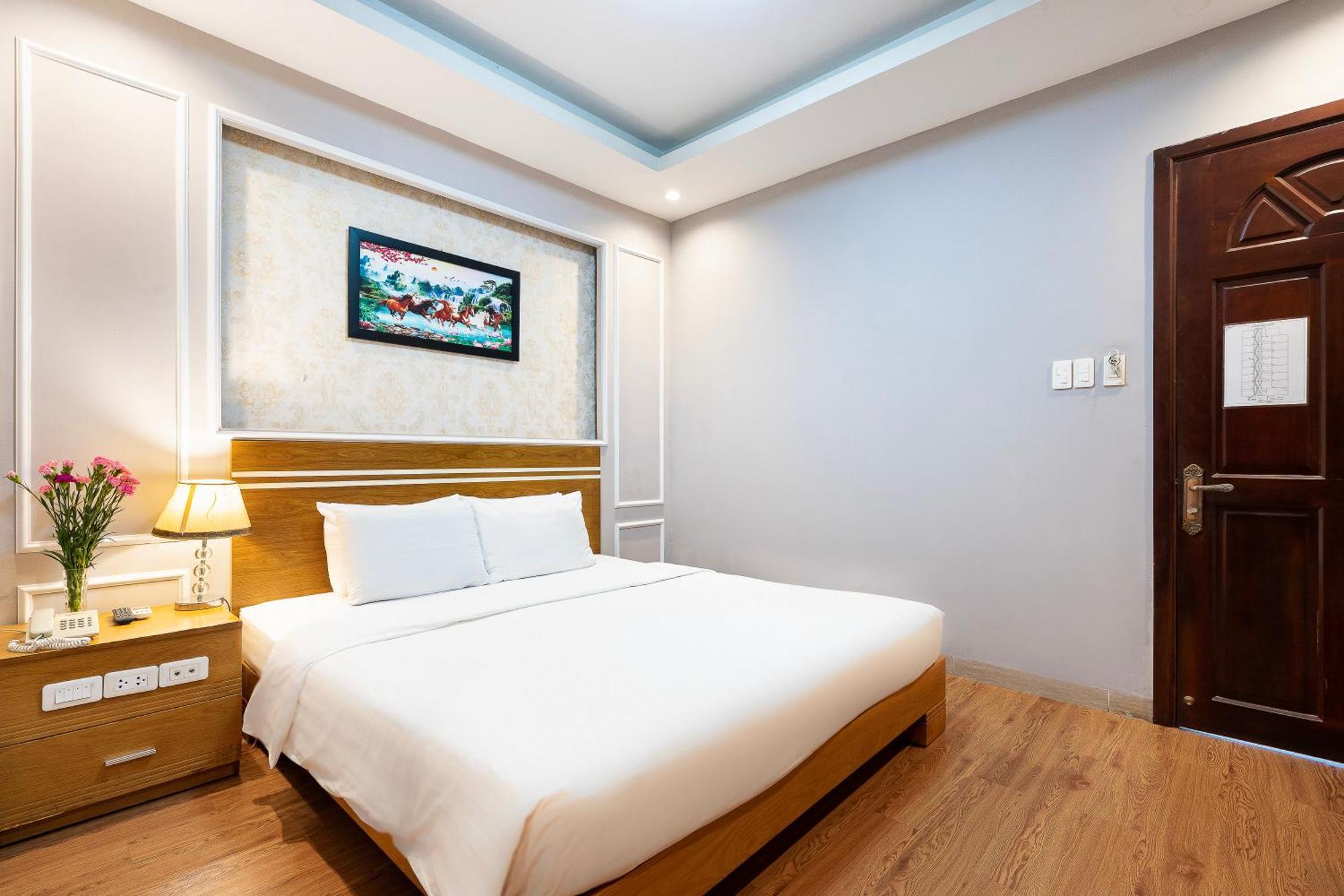 Lucky Star Hotel - Ben Thanh Cidade de Ho Chi Minh Exterior foto