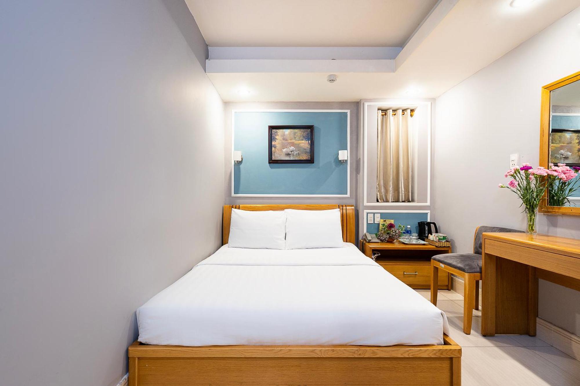 Lucky Star Hotel - Ben Thanh Cidade de Ho Chi Minh Exterior foto