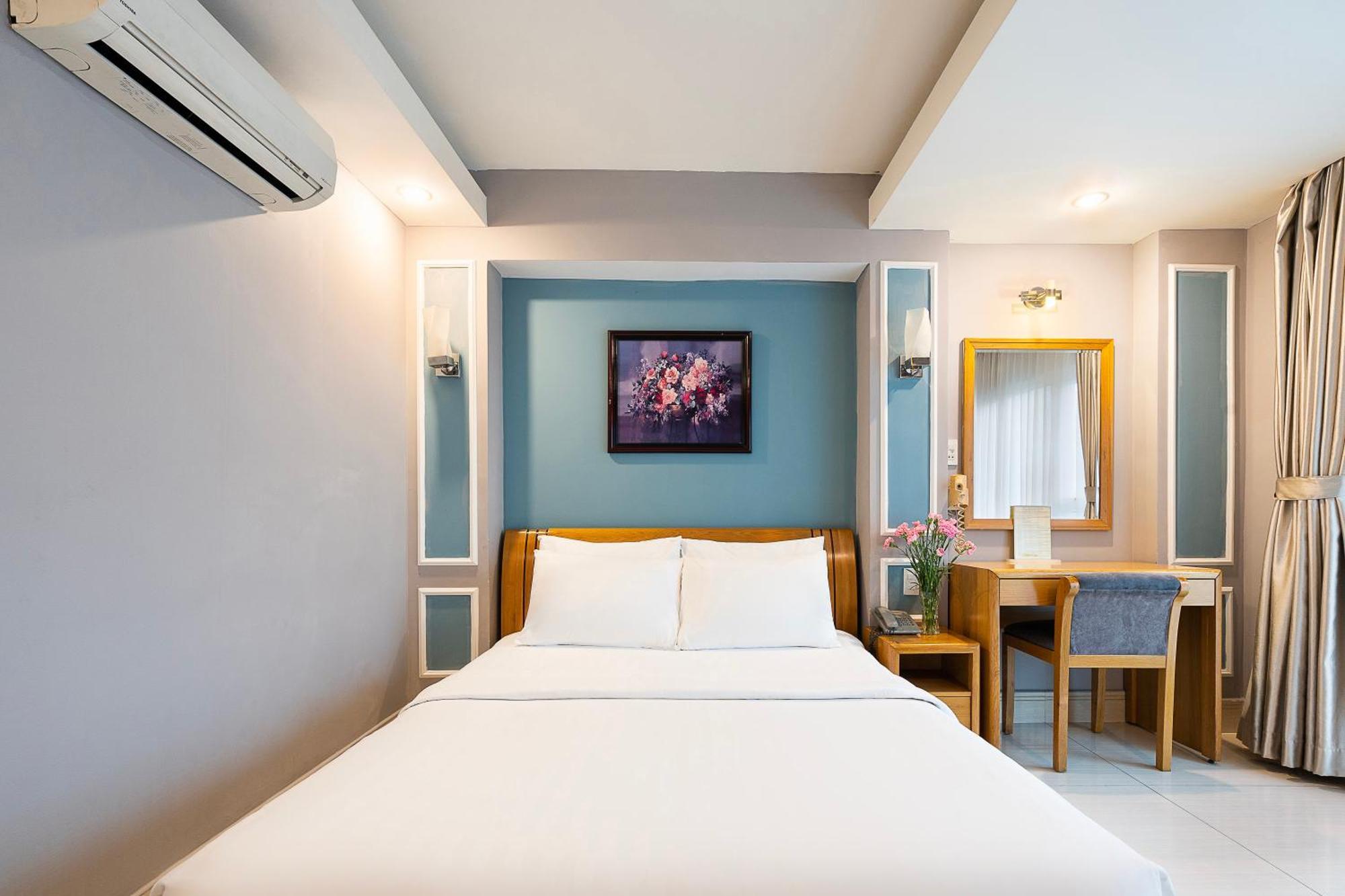 Lucky Star Hotel - Ben Thanh Cidade de Ho Chi Minh Exterior foto