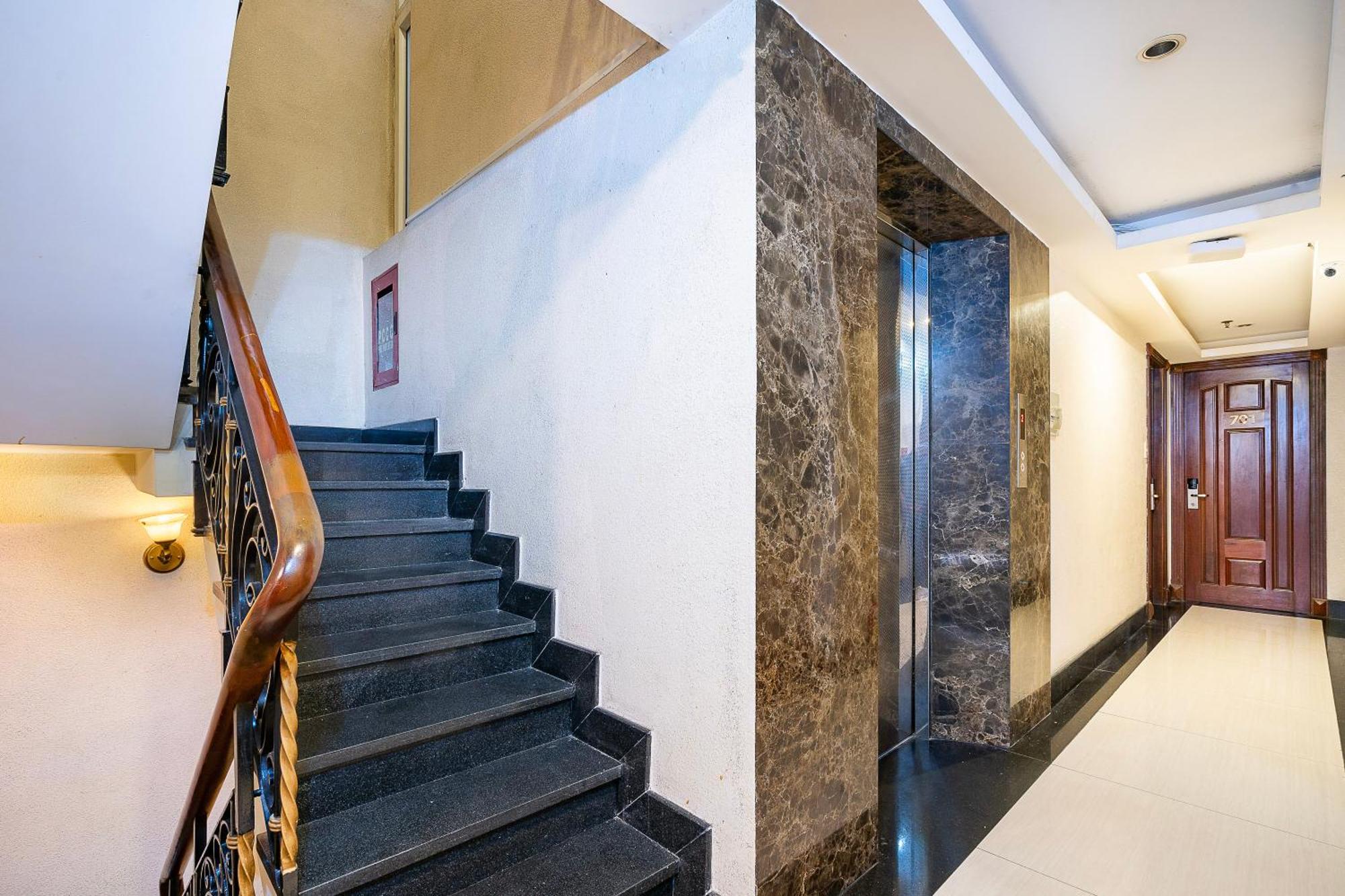 Lucky Star Hotel - Ben Thanh Cidade de Ho Chi Minh Exterior foto